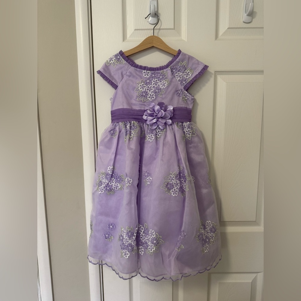 Jona Michelle light purple Lilac flower dress size 6